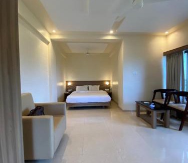 Karde Hotel | The Byke Skylark Seafront Resort, Dapoli