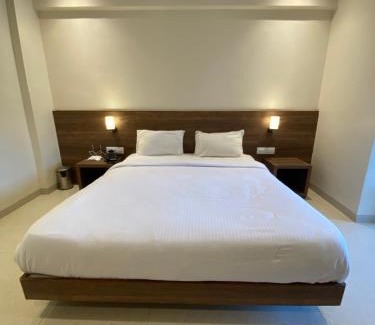 Karde Hotel | The Byke Skylark Seafront Resort, Dapoli