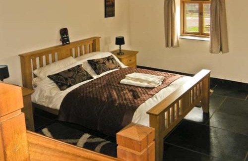 Abergavenny House | The Byre