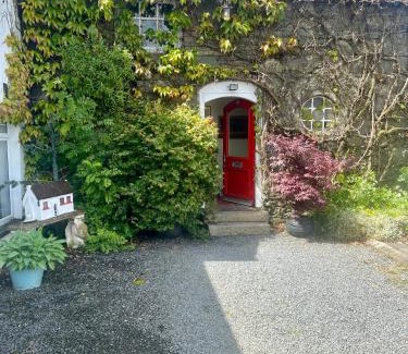 Dromore Apartment | The Byre (Unusual and Different).