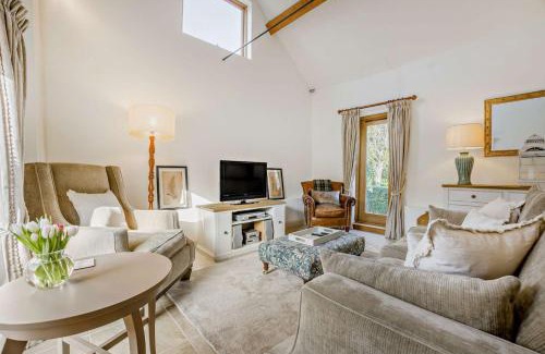 Pershore House | The Byres, Elmley Castle