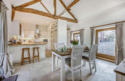Pershore House | The Byres, Elmley Castle