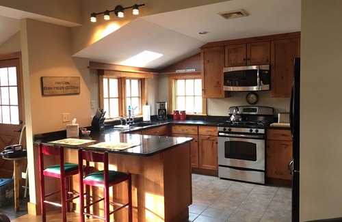 Pine Plains House | The Cabin-A quiet get away for rest and relaxation
