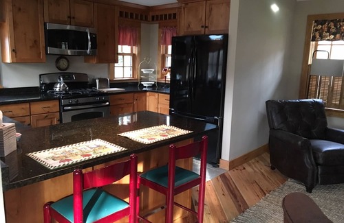 Pine Plains House | The Cabin-A quiet get away for rest and relaxation