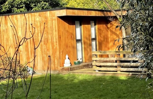 High Barnet Cabin | The Cabin - Arkley, Barnet