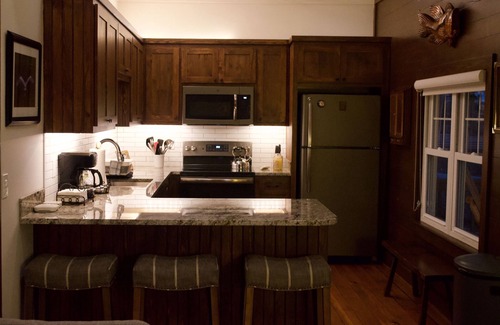 Chapin Cabin | THE CABIN AT HIDDEN COVE