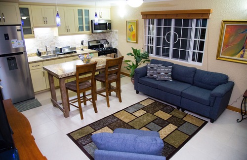 Mona Apartment | The Cabin at Long Mountain Country Club
