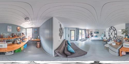 Seasalter Apartment | The Cabin At The Beach