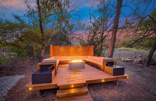 Heath Cabin | The Cabin In The City