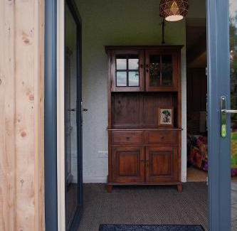 Lisnagunogue House | The Cabin - Luxury Country Living