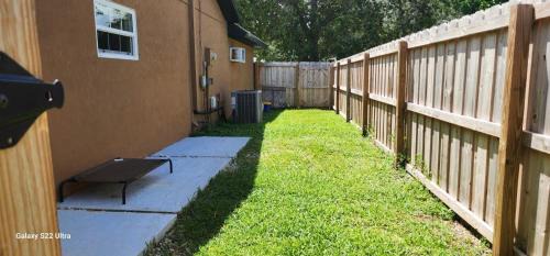 Paseo House | The Cabin of Wishes, a 2 Bedroom House in Jupiter