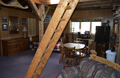 Skowhegan Cabin | The Cabin Skowhegan