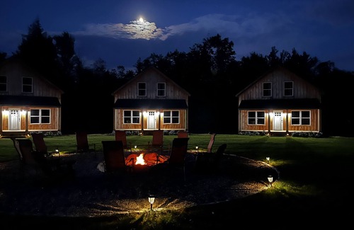 Tamworth Cabin | The Cabins at Timber Ridge - #4 - Brand new cabins nestled in the woods of NH