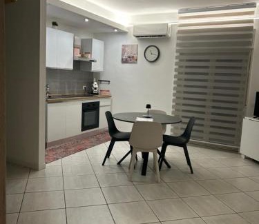 Cannizzaro Apartment | The Cannizzaro Home