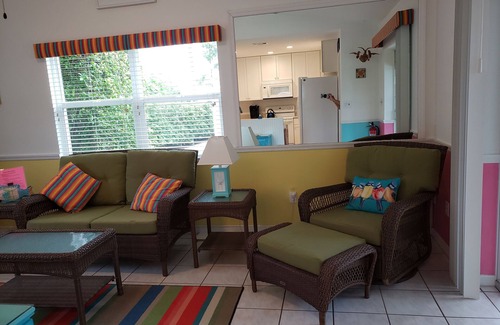 Bonita Springs House | The Carefree Flamingo: Private pool/yard near golfing, dining, shopping, beach