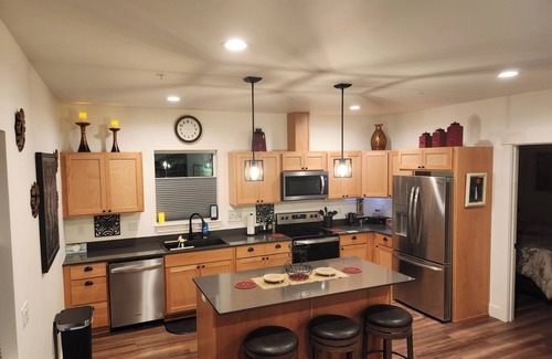 Ponderay Condo | The Carnelian Condo- Centrally Located 2 Bedroom Condo in Ponderay