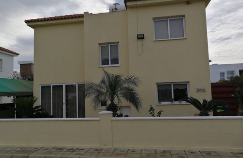 Ayia Napa Villa | The Carolyn villa in Ayia Napa has everything you need for an enjoyable holiday