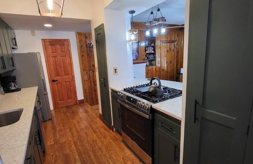 Downtown Baltimore House | The Carriage House of Mount Vernon