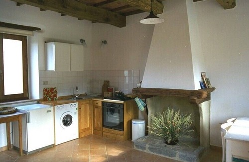 Seggiano Cottage | The Casetta, a charming honeymoon cottage, off the beaten track in south Tuscany