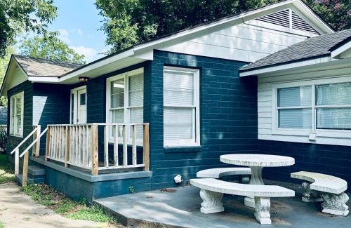 Durant House | The Casino Cottage