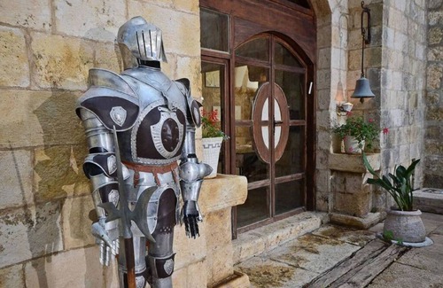 Kerem Maharal House | The Castle