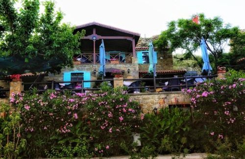 Kalekoy Koyu Hotel | The Castle