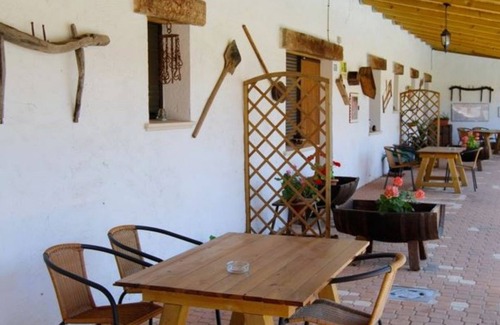El Peral House | The Cave of Cirondo 6 Places House 2