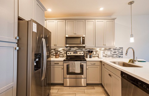 Ocotillo Condo | The Cays, Comfort and Relaxation Await! 1 Month Min, Heated Community Pool
