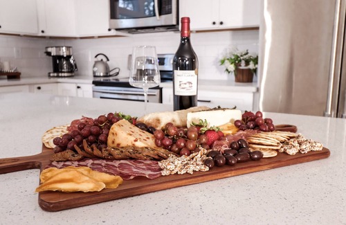 Keeling House | The Cedar Farm Close To VIR, Danville