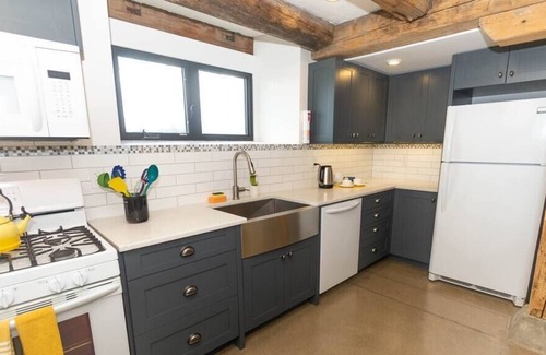 Wellington Apartment | The Cellar at Salisbury Barn in Hillier