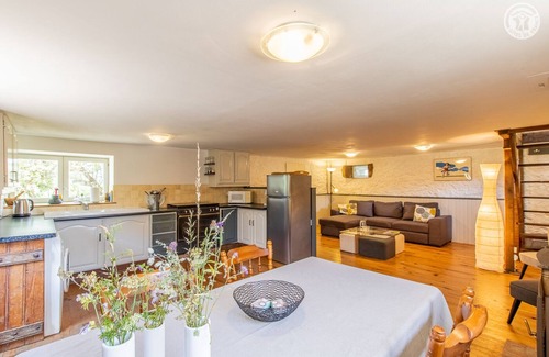 Issy-l'Eveque House | The Cellar - ISSY L'EVEQUE