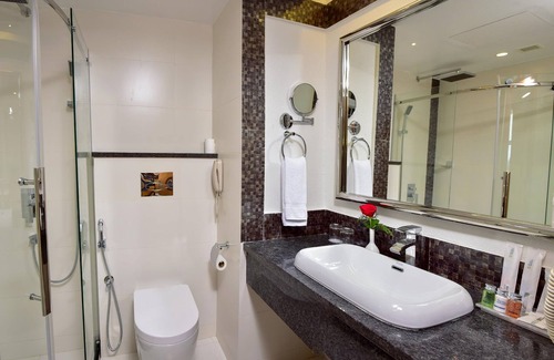 Thampanoor Hotel | The Central Residency