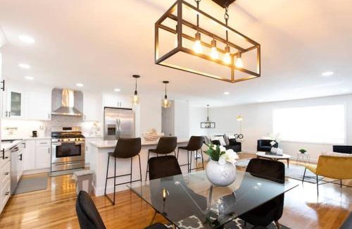 Randolph Apartment | The Charles-South Shore