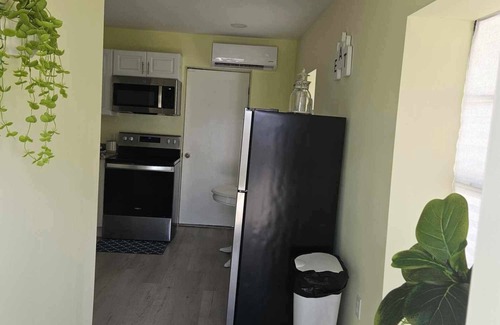 Branford Cottage | The charm you are looking for!