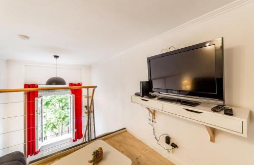 Boucle - Gros Caillou Apartment | The charming studio in Croix-Rousse AIL