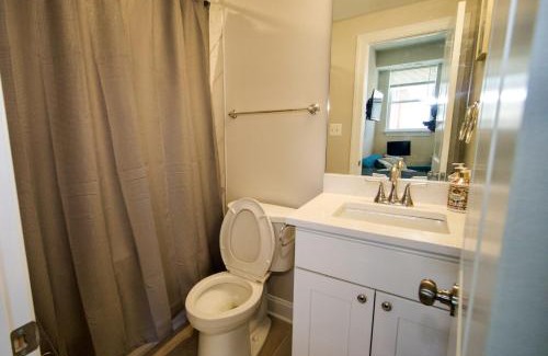 Brightwood Park Apartment | The Chey:Modern and Intimate