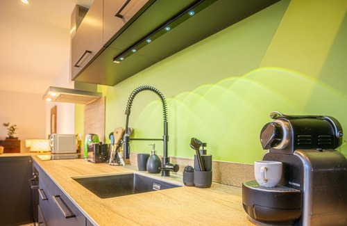 Limoges Apartment | The Chinchauvaud Cosy - Oasis of Freshness in the Heart of the City