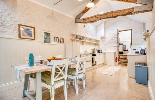 Priston House | The Cider Barn - Gorgeous Rural 2BD Escape Near Bath