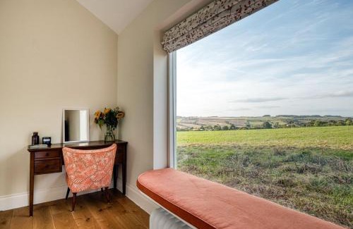 Newton St Loe House | The Cider Barn - Gorgeous Rural Escape Near Bath!