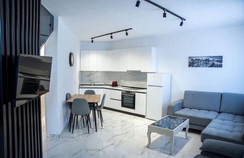 Shkoder Apartment | The City Charm Duplex