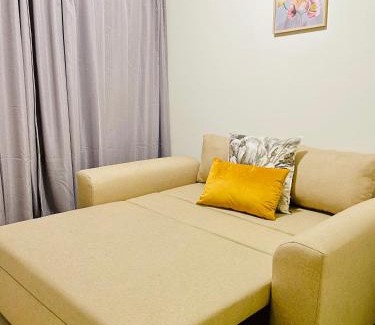 Greater Johannesburg Metropolitan Area Apartment | The Classy West End 1 bed with sleeper couch