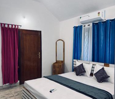 Varkala House | THE CLIFF FORT , private entire bunglaow at varkala cliff