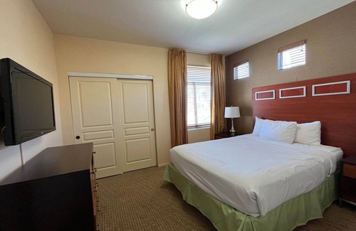 Spring Valley Resort | The Cliffs at Peace Canyon - Unforgettable Resort in Las Vegas!