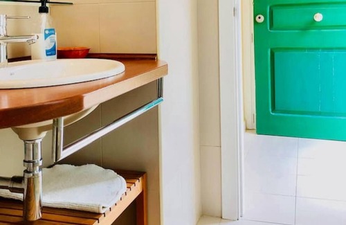 Covas House | The Cliffs - Covas Seabreeze Cottage