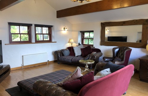 Skelmorlie Villa | The Coachhouse by the River Clyde