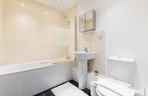 Whittington Apartment | The Colindale Collection