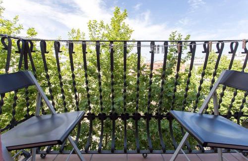 El Parc i la Llacuna del Poblenou Apartment | The Collection Barcelona - Sunny 3BD only for Families in Poblenou next to the sea!