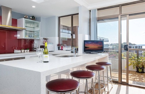 Nelson Bay Apartment | The Commodore, 23,9-11 Donald Street - Delightful unit with gorgeous water views, air con and wi-fi