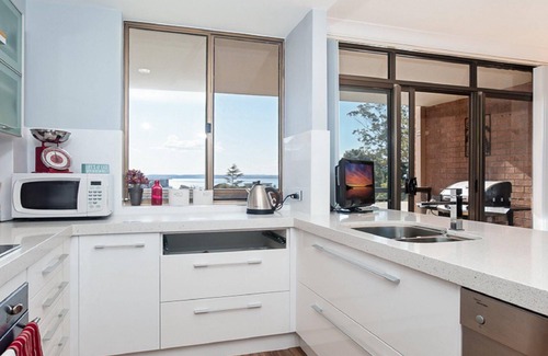 Nelson Bay Apartment | The Commodore, 23,9-11 Donald Street - Delightful unit with gorgeous water views, air con and wi-fi