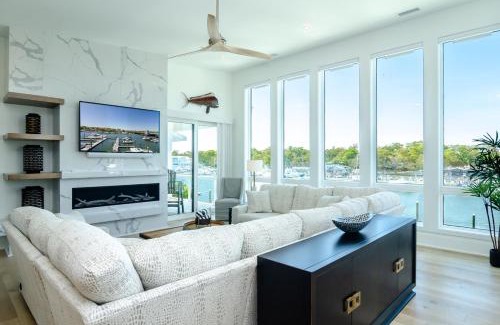 Wrightsville Beach House | The Commodores Penthouse by Bryant Real Estate